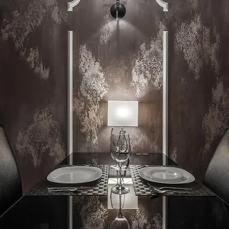 Deluxe Jacuzzi By Liuksai Apartmán *