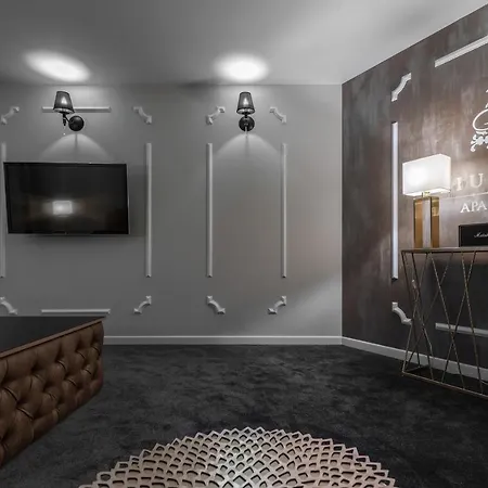 Apartment Deluxe Jacuzzi By Liuksai Klaipeda