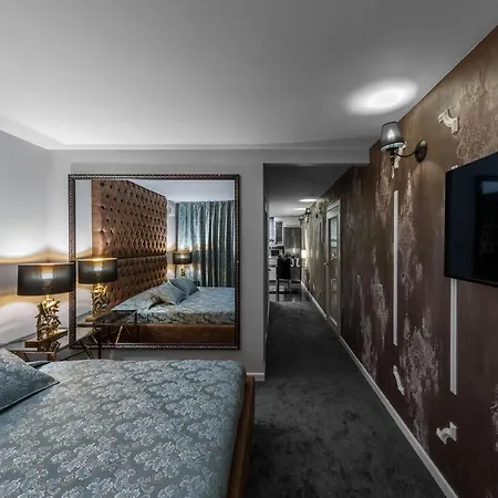 Apartment Deluxe Jacuzzi By Liuksai Klaipeda